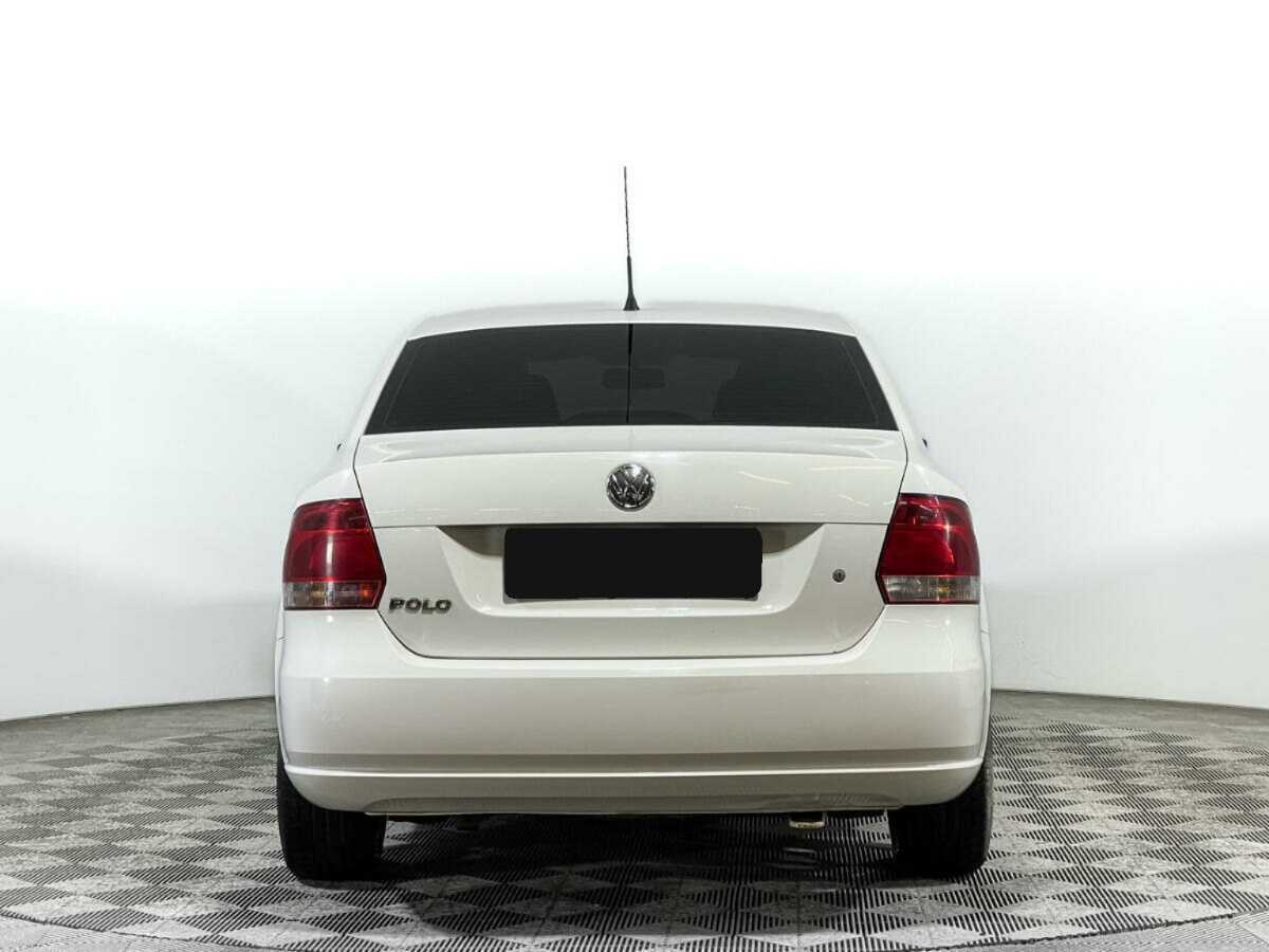 Купить Volkswagen Polo с пробегом. Фото: #5