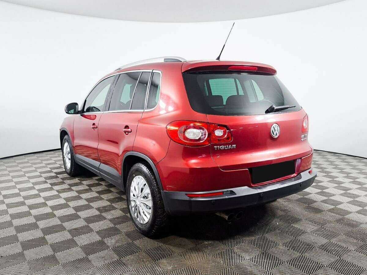 Купить Volkswagen Tiguan с пробегом. Фото: #6