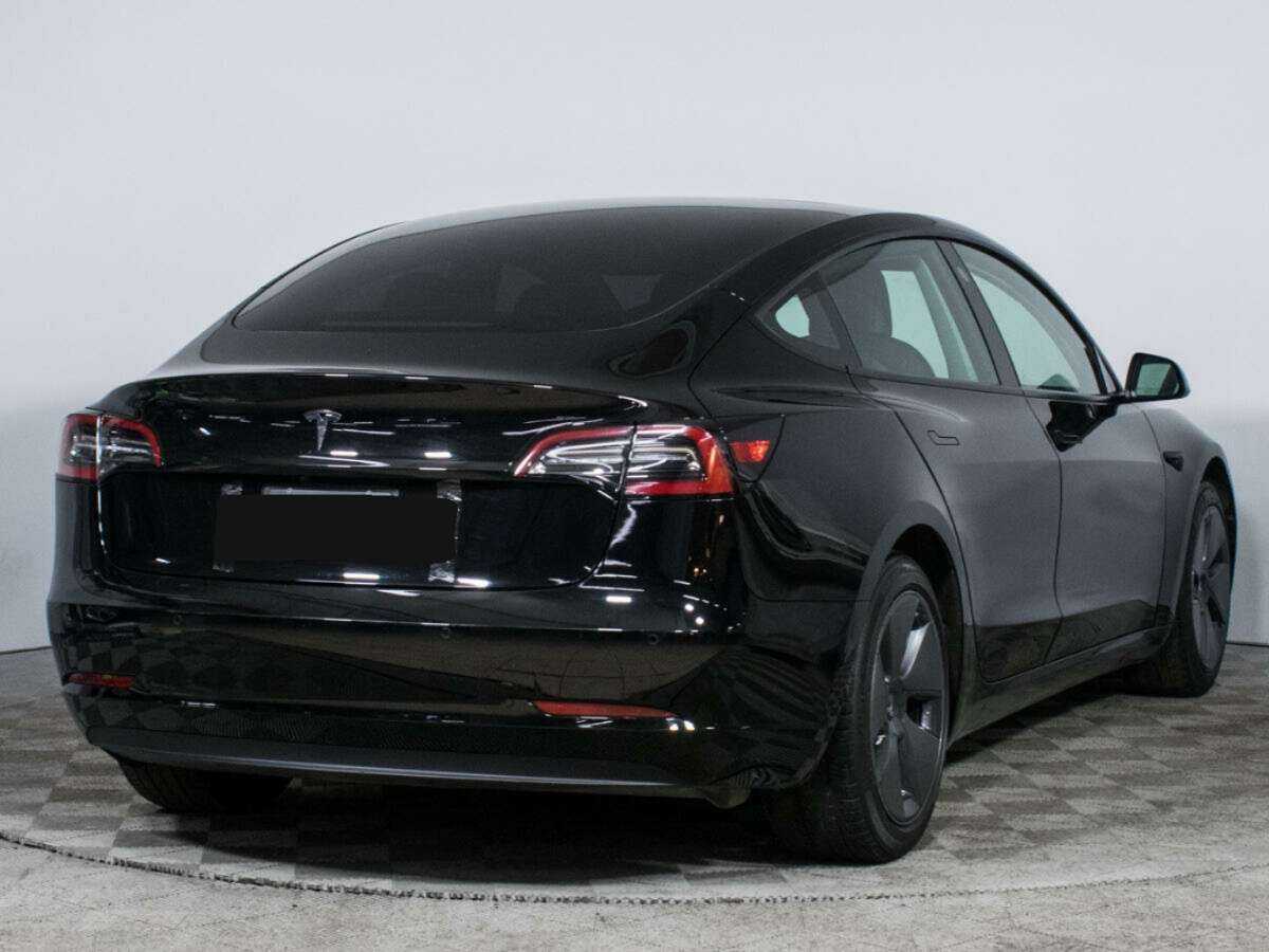 Купить Tesla Model 3 с пробегом. Фото: #4