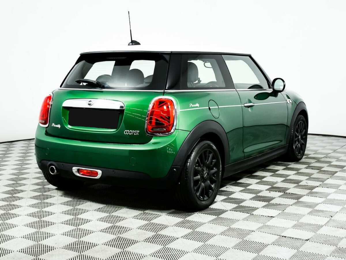 Купить Mini Hatch с пробегом. Фото: #4