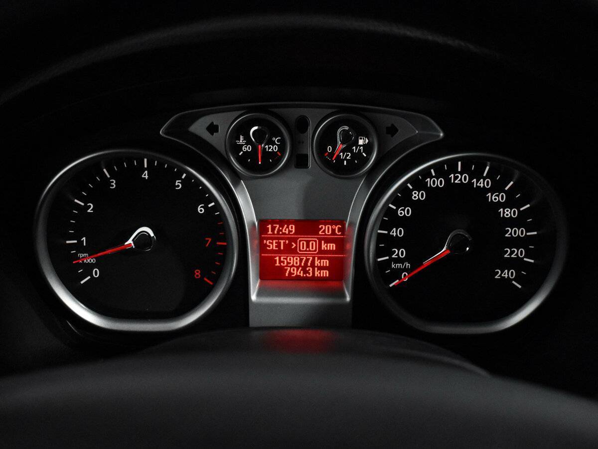 Купить Ford C-MAX с пробегом. Фото: #16