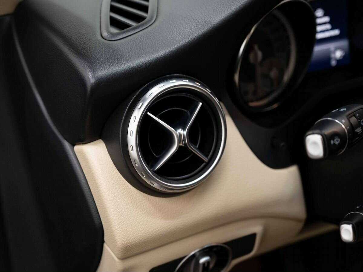 Купить Mercedes-Benz GLA с пробегом. Фото: #16