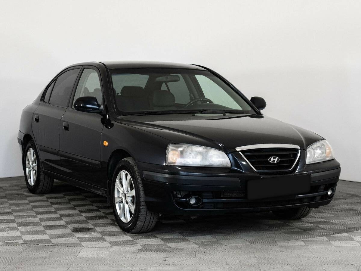 Купить Hyundai Elantra с пробегом. Фото: #2