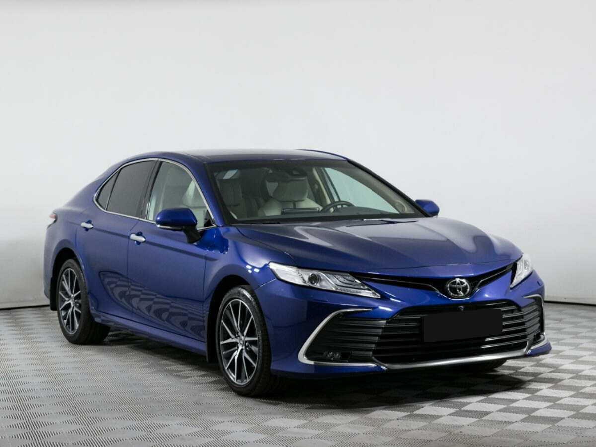 Купить Toyota Camry с пробегом. Фото: #2