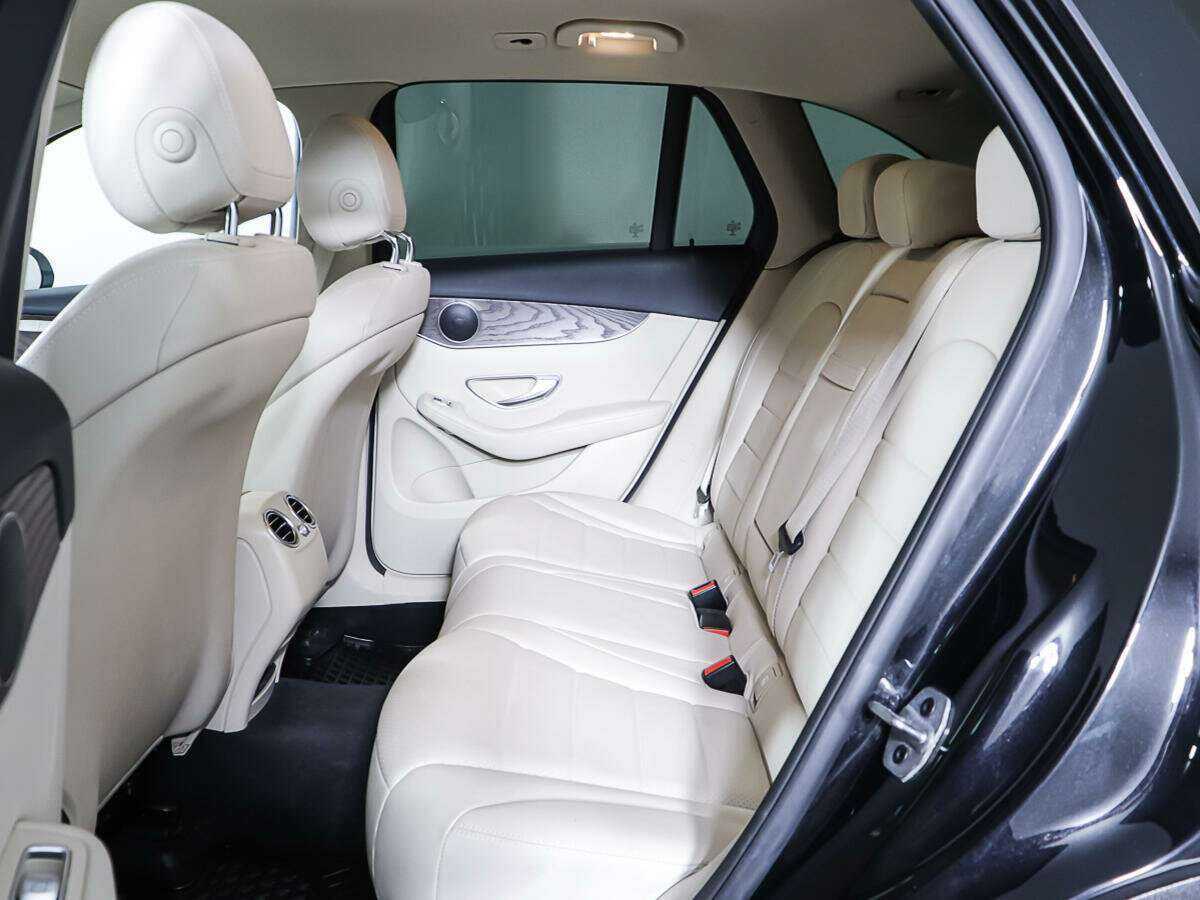 Купить Mercedes-Benz GLC с пробегом. Фото: #9