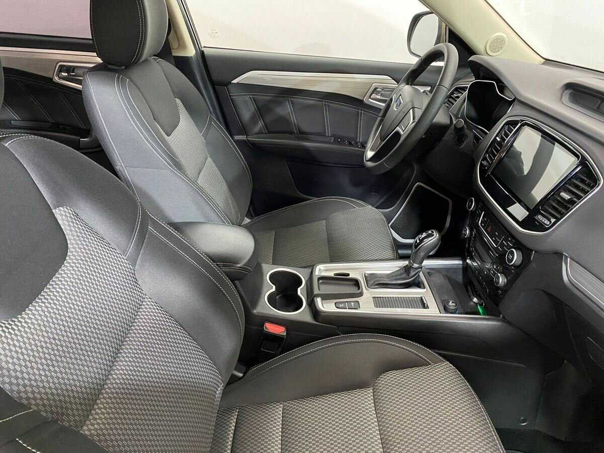 Купить Geely Emgrand X7 с пробегом. Фото: #9