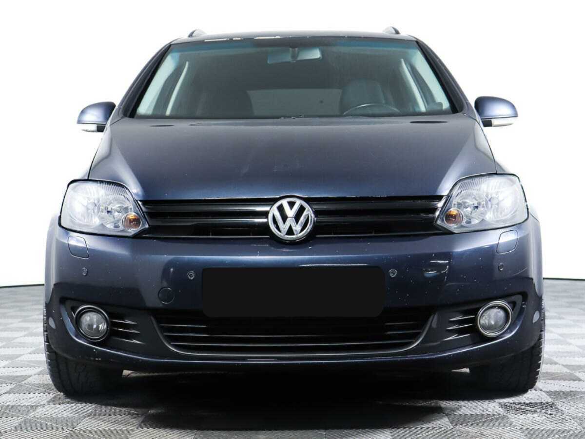 Купить Volkswagen Golf Plus с пробегом. Посмотреть фото