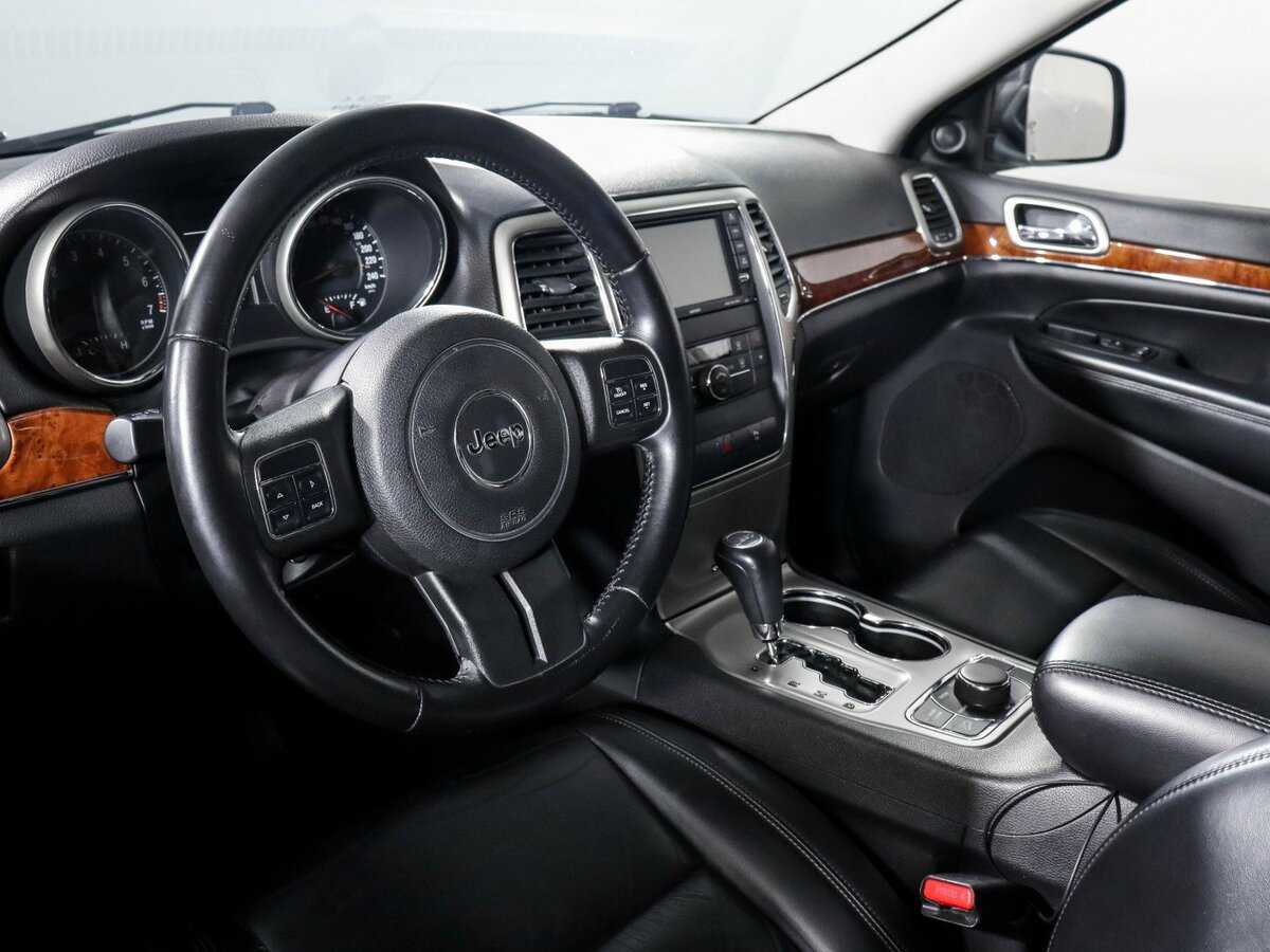 Купить Jeep Grand Cherokee с пробегом. Фото: #10