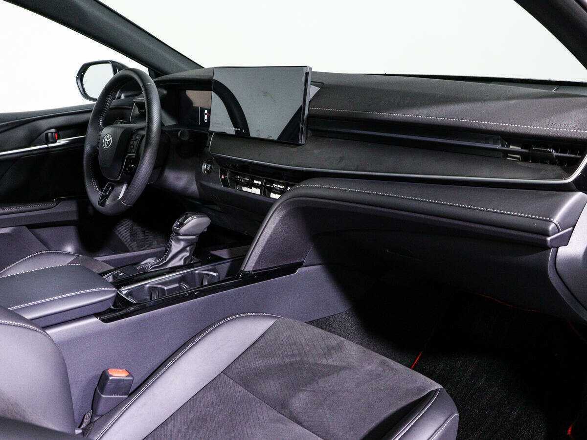 Купить Toyota Camry с пробегом. Фото: #8