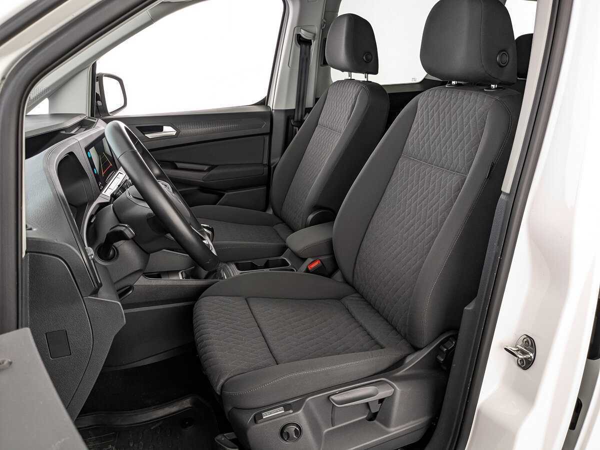 Купить Volkswagen Caddy с пробегом. Фото: #19