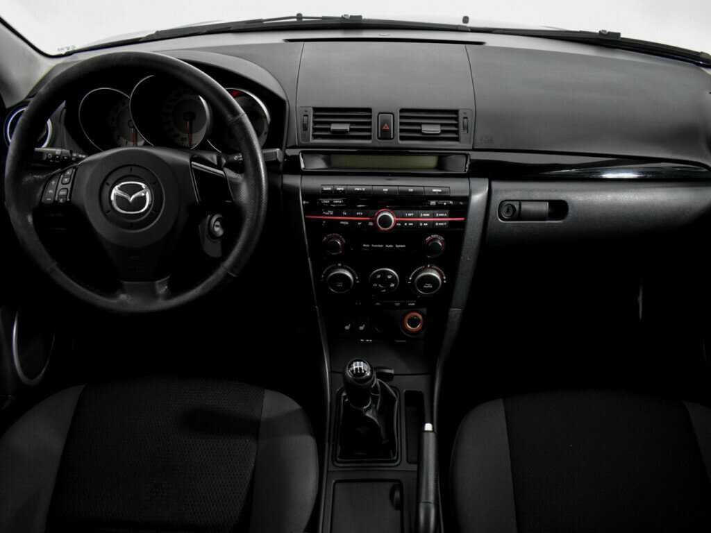 Купить Mazda 3 с пробегом. Фото: #10