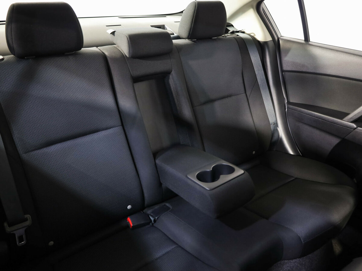 Купить Mazda 3 с пробегом. Фото: #18