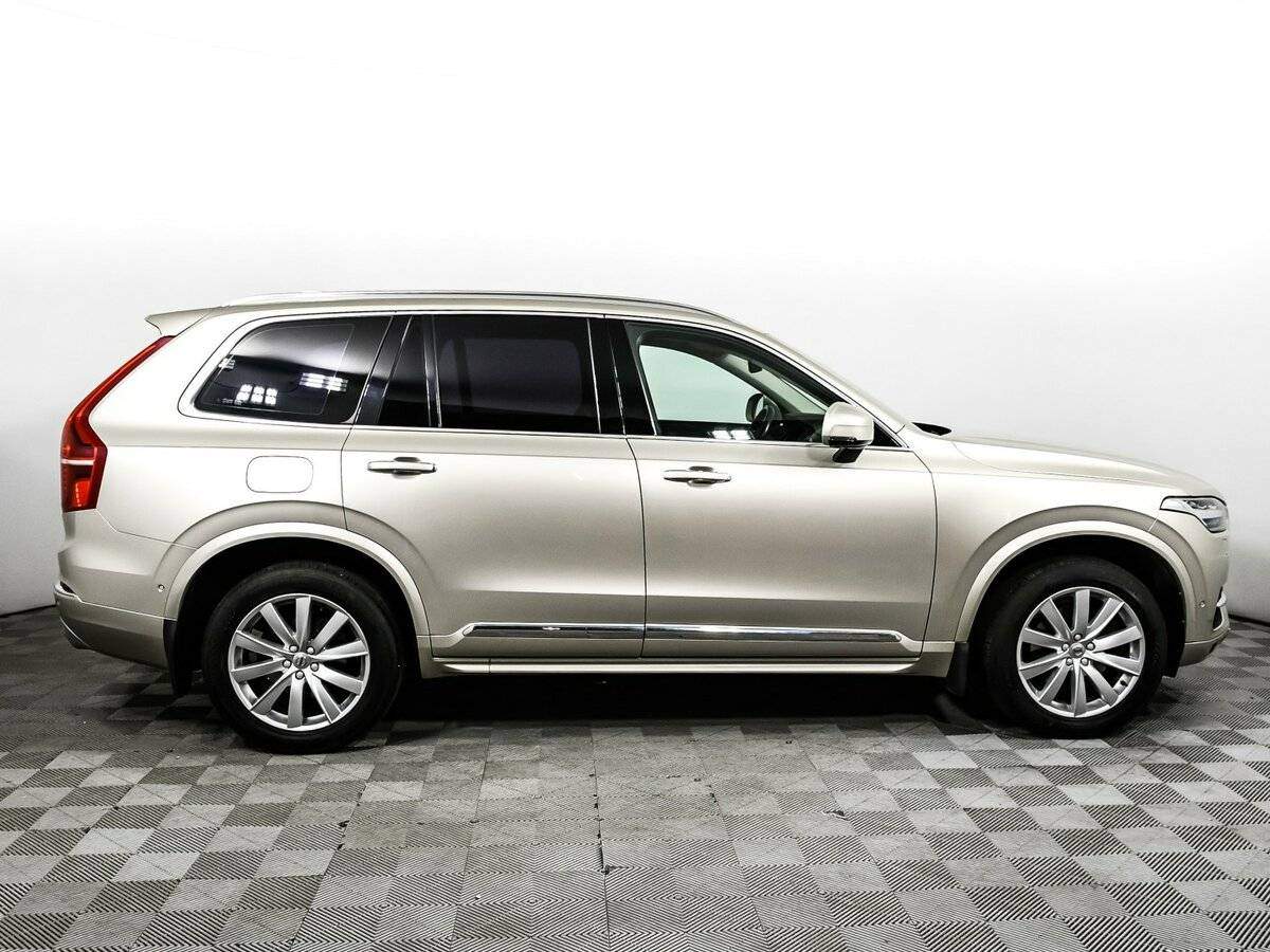 Купить Volvo XC90 с пробегом. Фото: #3