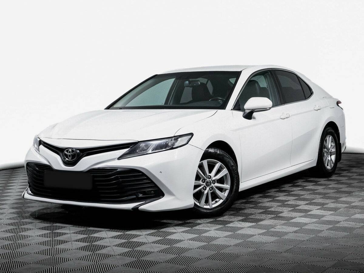 Купить Toyota Camry с пробегом. Посмотреть фото
