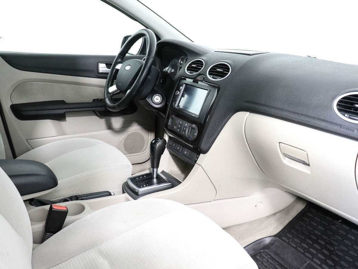 Купить Ford Focus с пробегом. Фото: #6