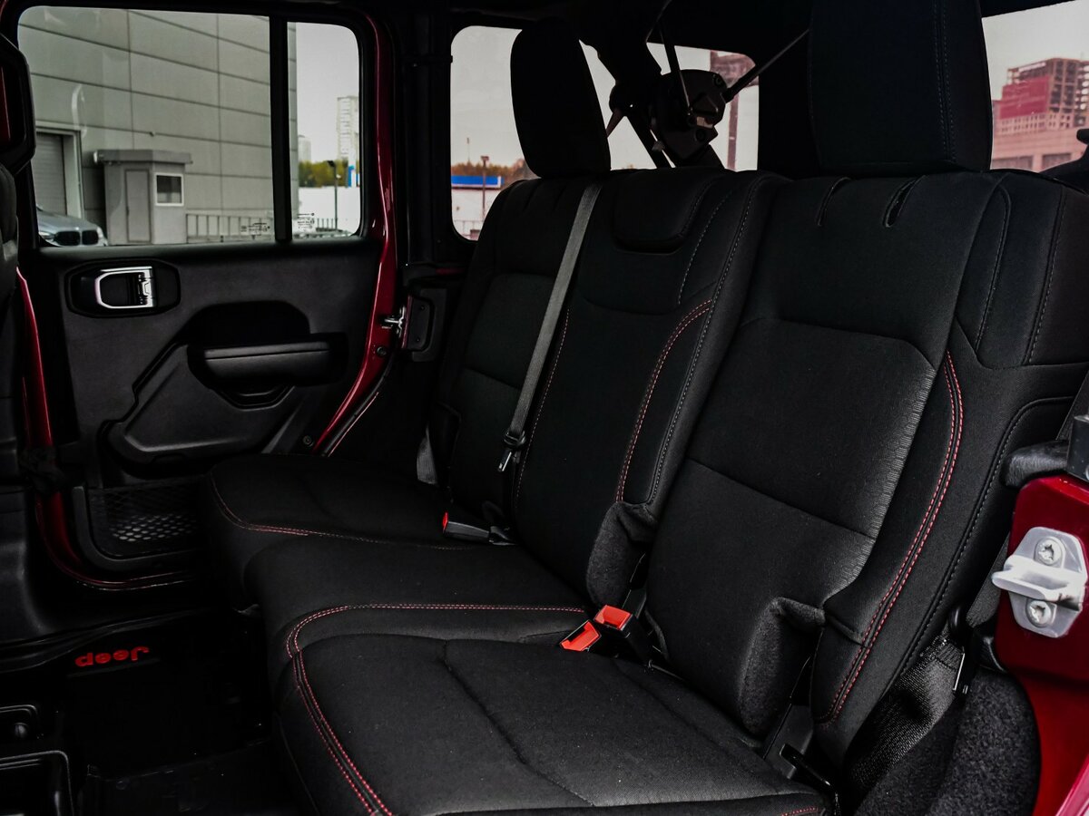 Купить Jeep Wrangler с пробегом. Фото: #11