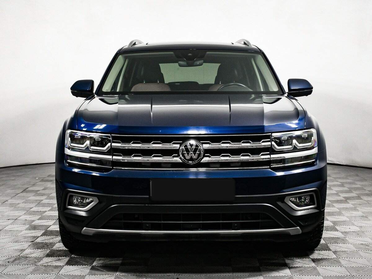 Купить Volkswagen Teramont с пробегом. Фото: #1
