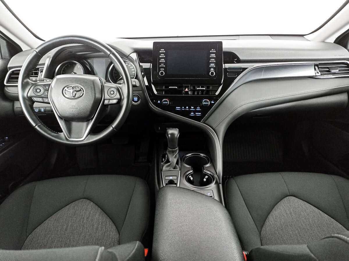 Купить Toyota Camry с пробегом. Фото: #10