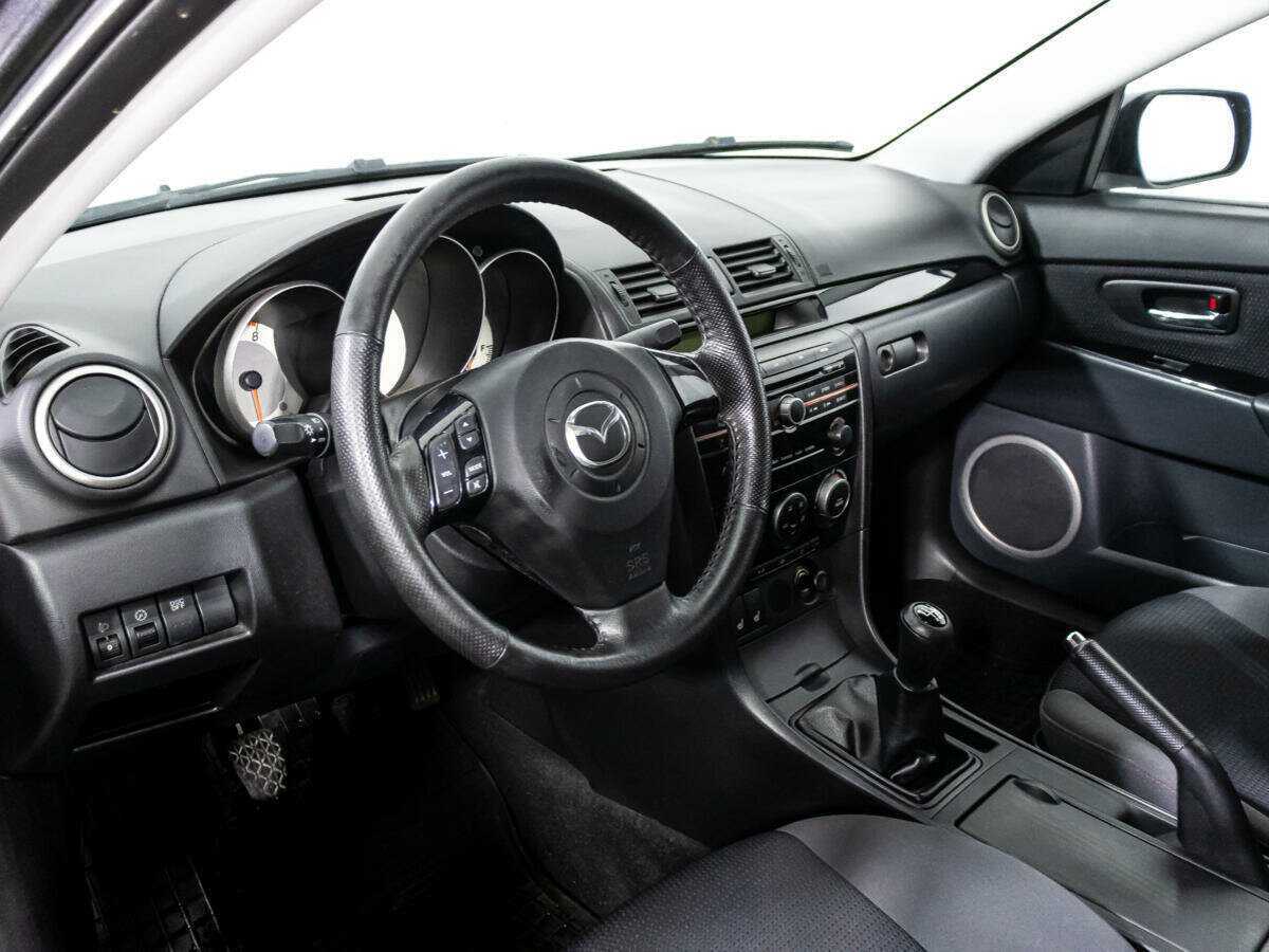 Купить Mazda 3 с пробегом. Фото: #10