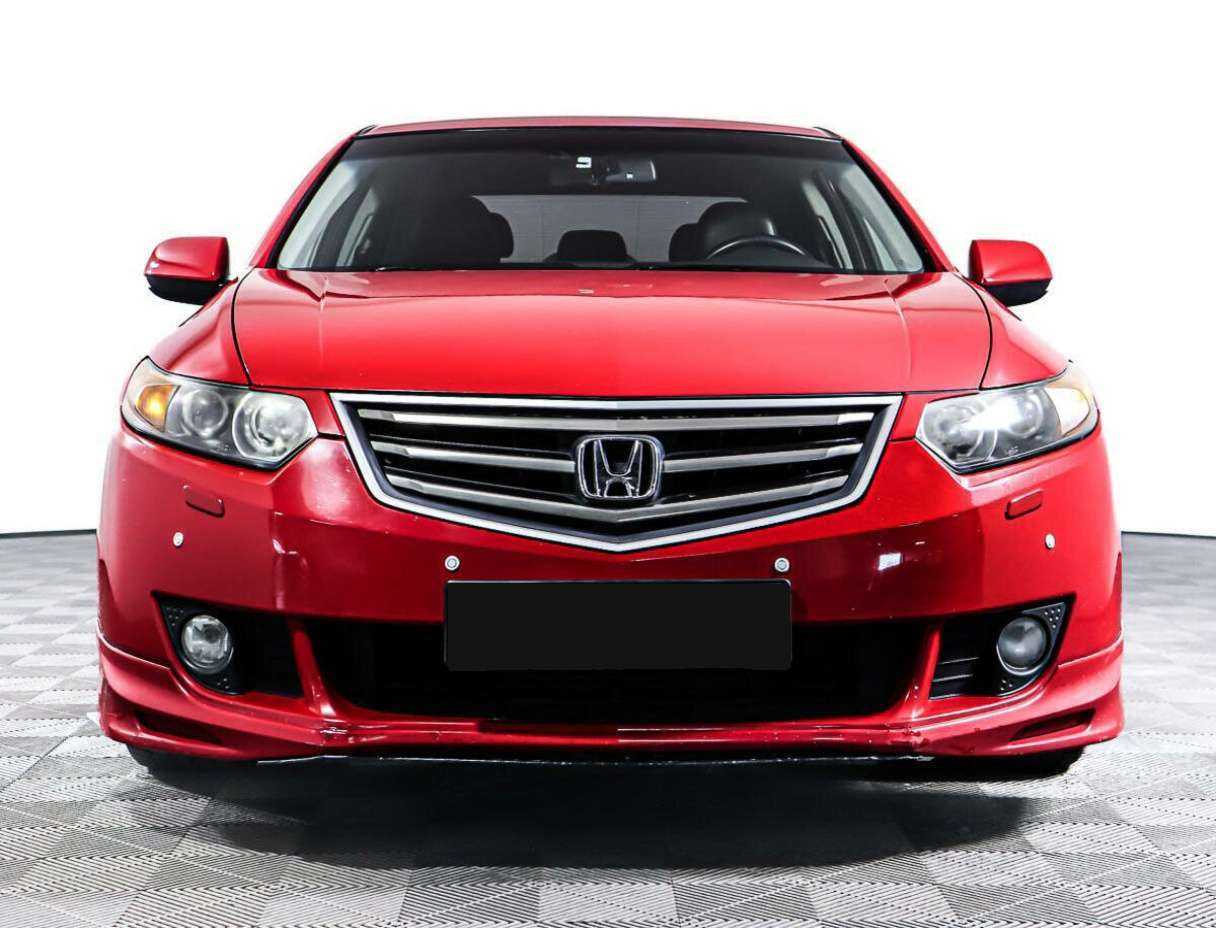 Купить Honda Accord с пробегом. Фото: #1