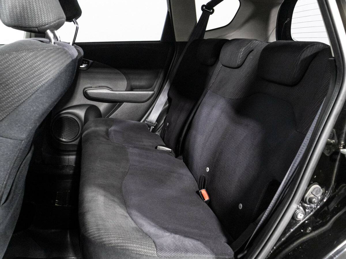 Купить Honda Jazz с пробегом. Фото: #9
