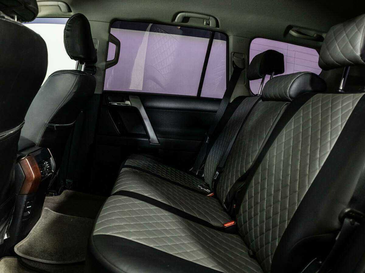 Купить Toyota Land Cruiser Prado с пробегом. Фото: #9