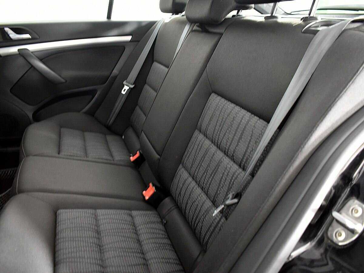 Купить Skoda Octavia с пробегом. Фото: #8