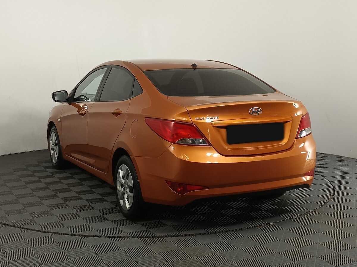 Купить Hyundai Solaris с пробегом. Фото: #5