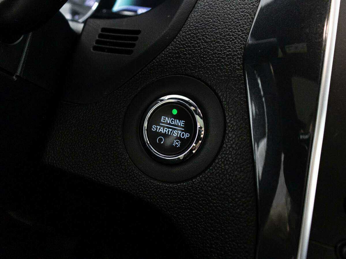 Купить Ford Explorer с пробегом. Фото: #19