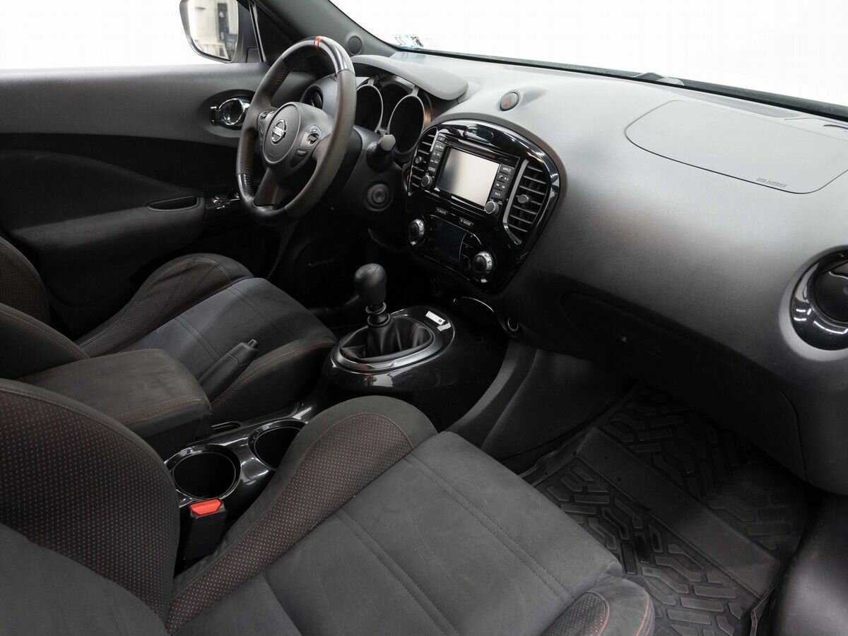 Купить Nissan Juke Nismo с пробегом. Фото: #20