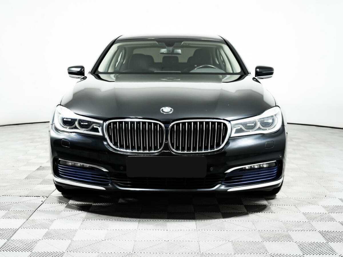 Купить BMW 7 серии с пробегом. Фото: #1