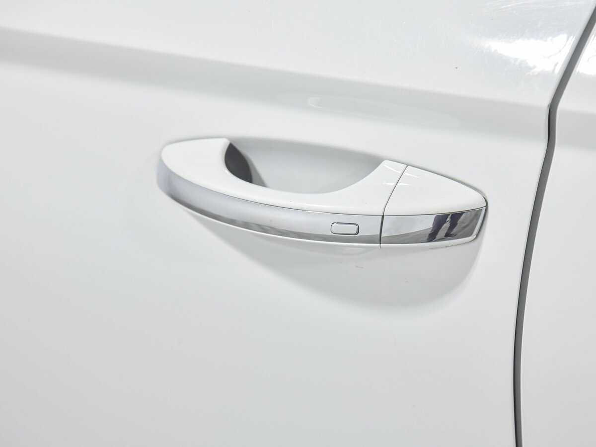 Купить Volkswagen Tharu с пробегом. Фото: #18