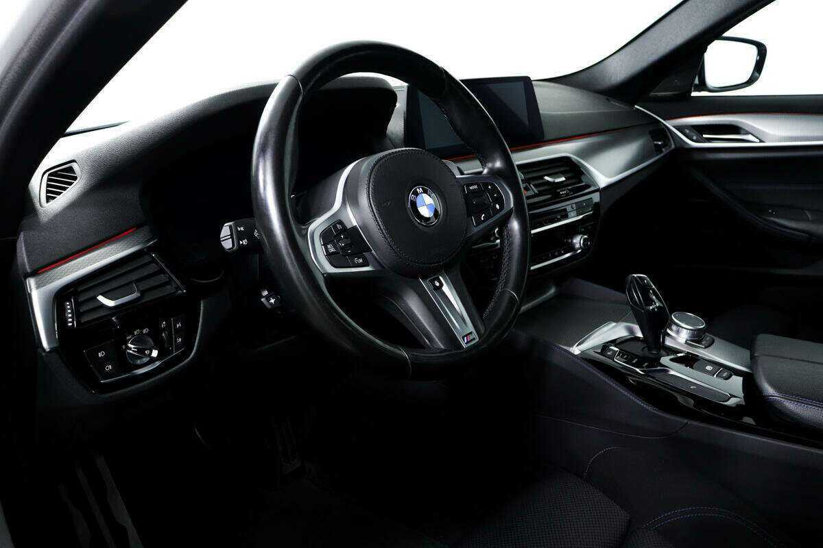 Купить BMW 5 серии с пробегом. Фото: #12