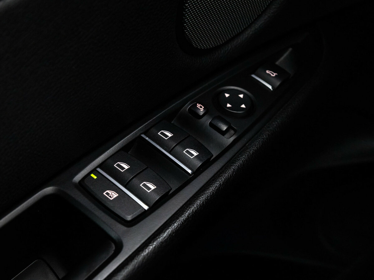 Купить BMW X5 с пробегом. Фото: #18