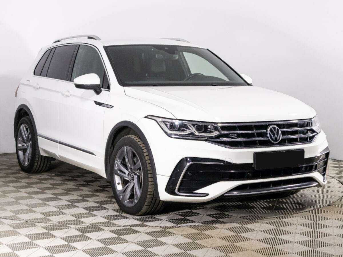 Купить Volkswagen Tiguan с пробегом. Фото: #2