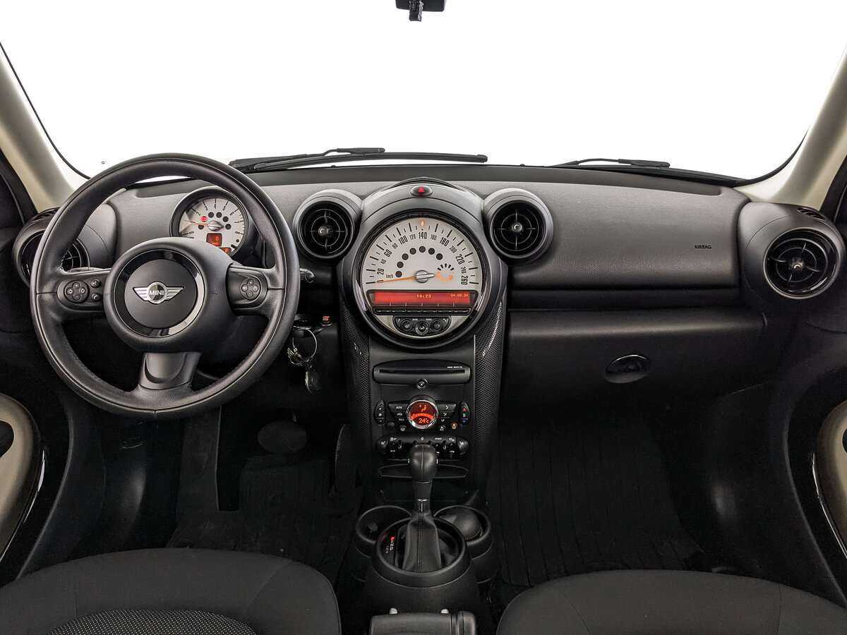 Купить Mini Countryman с пробегом. Фото: #9