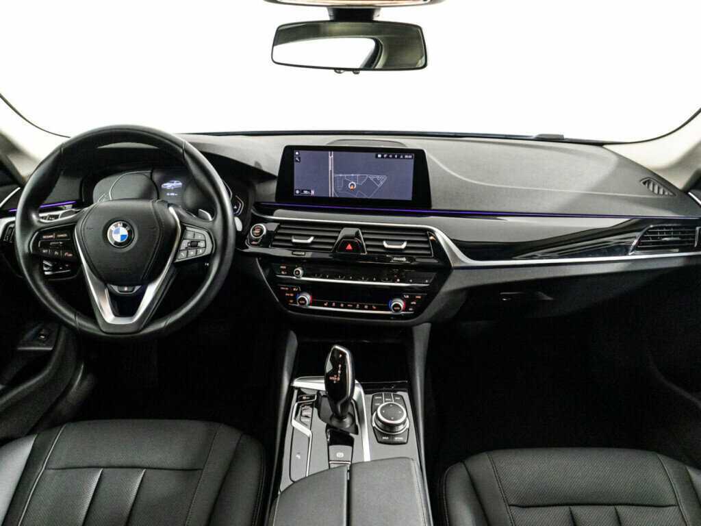 Купить BMW 5 серии с пробегом. Фото: #10