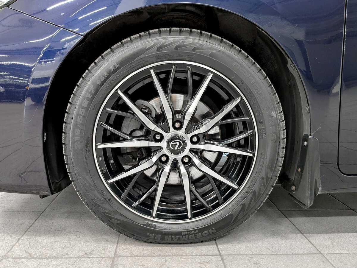 Купить Lexus ES с пробегом. Фото: #17