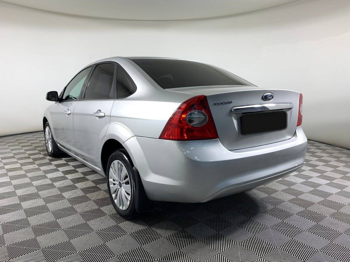 Купить Ford Focus с пробегом. Фото: #4
