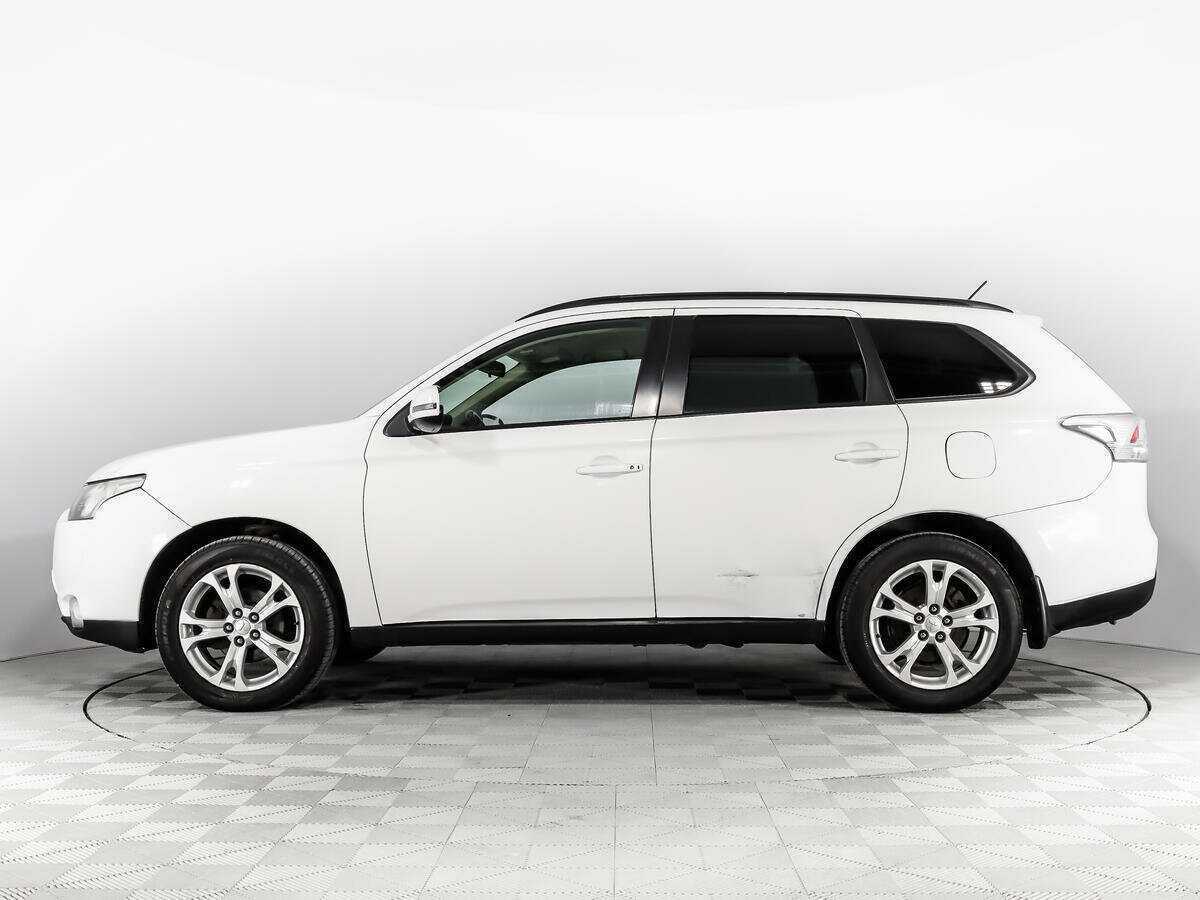 Купить Mitsubishi Outlander с пробегом. Фото: #7