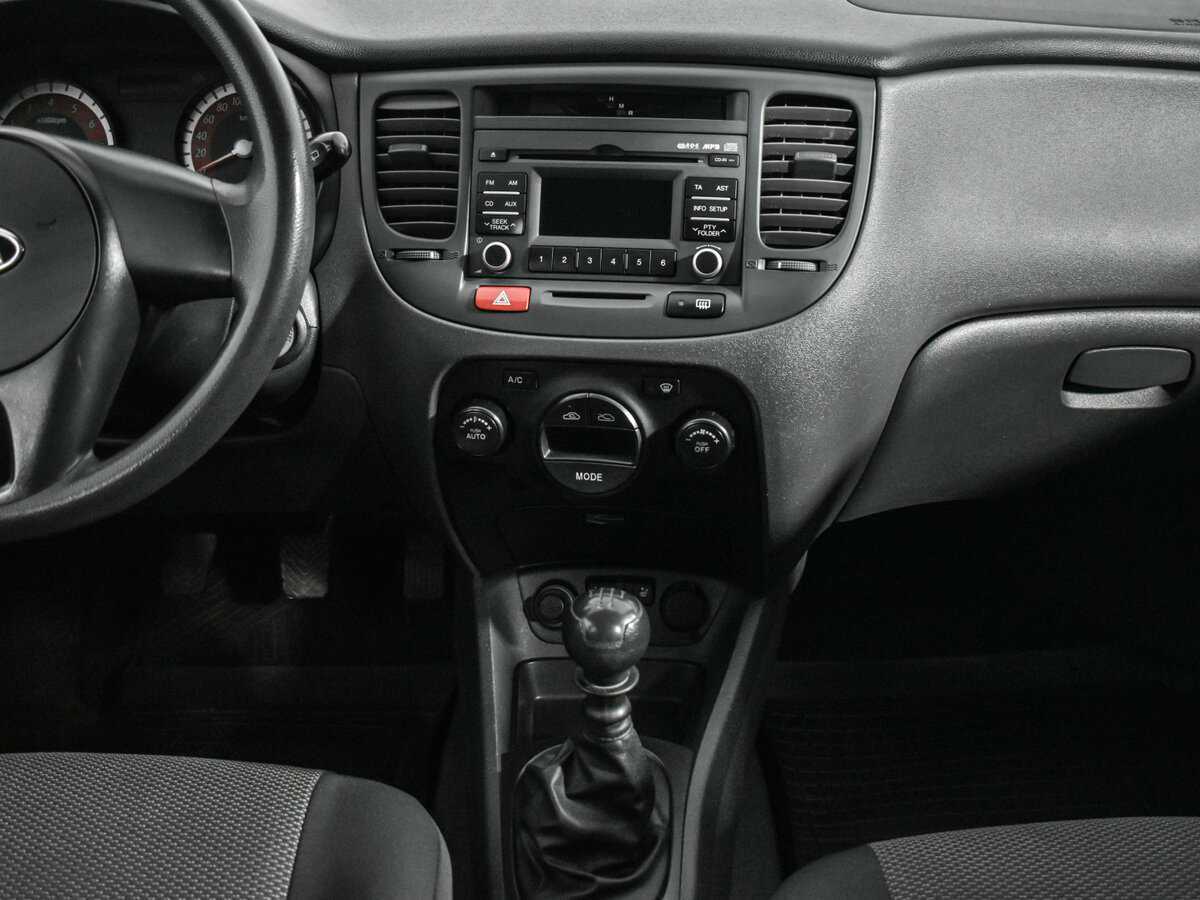 Купить Kia Rio с пробегом. Фото: #14