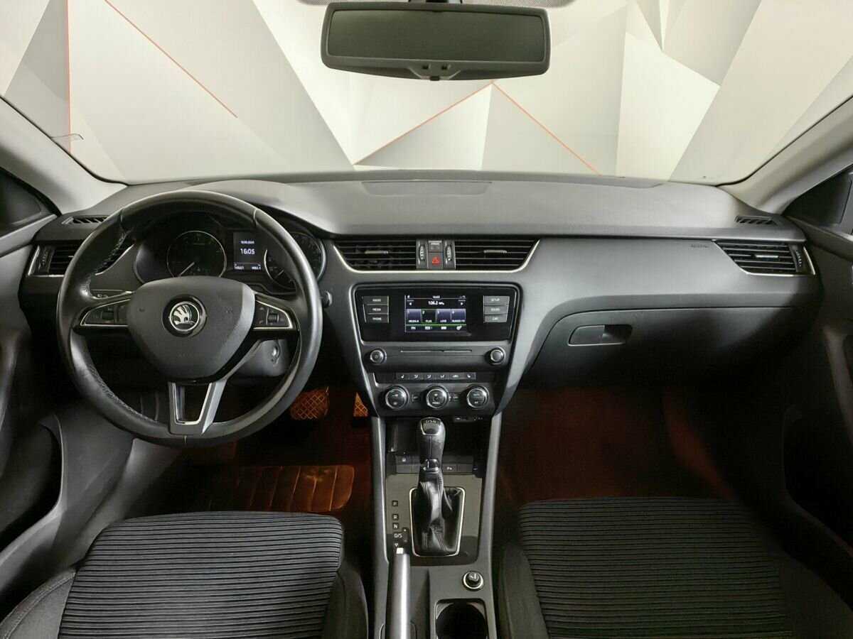 Купить Skoda Octavia с пробегом. Фото: #9