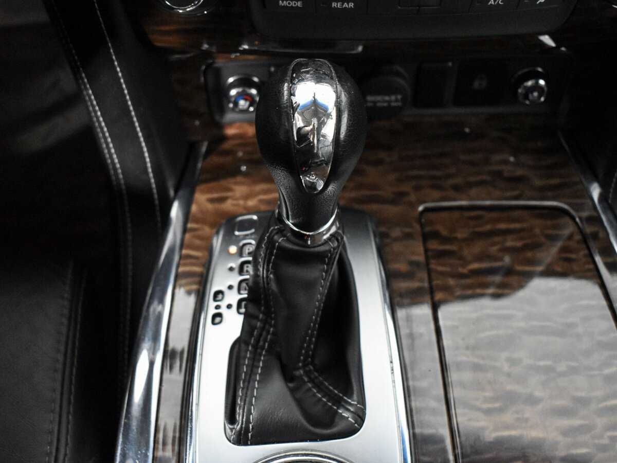Купить Nissan Patrol с пробегом. Фото: #6