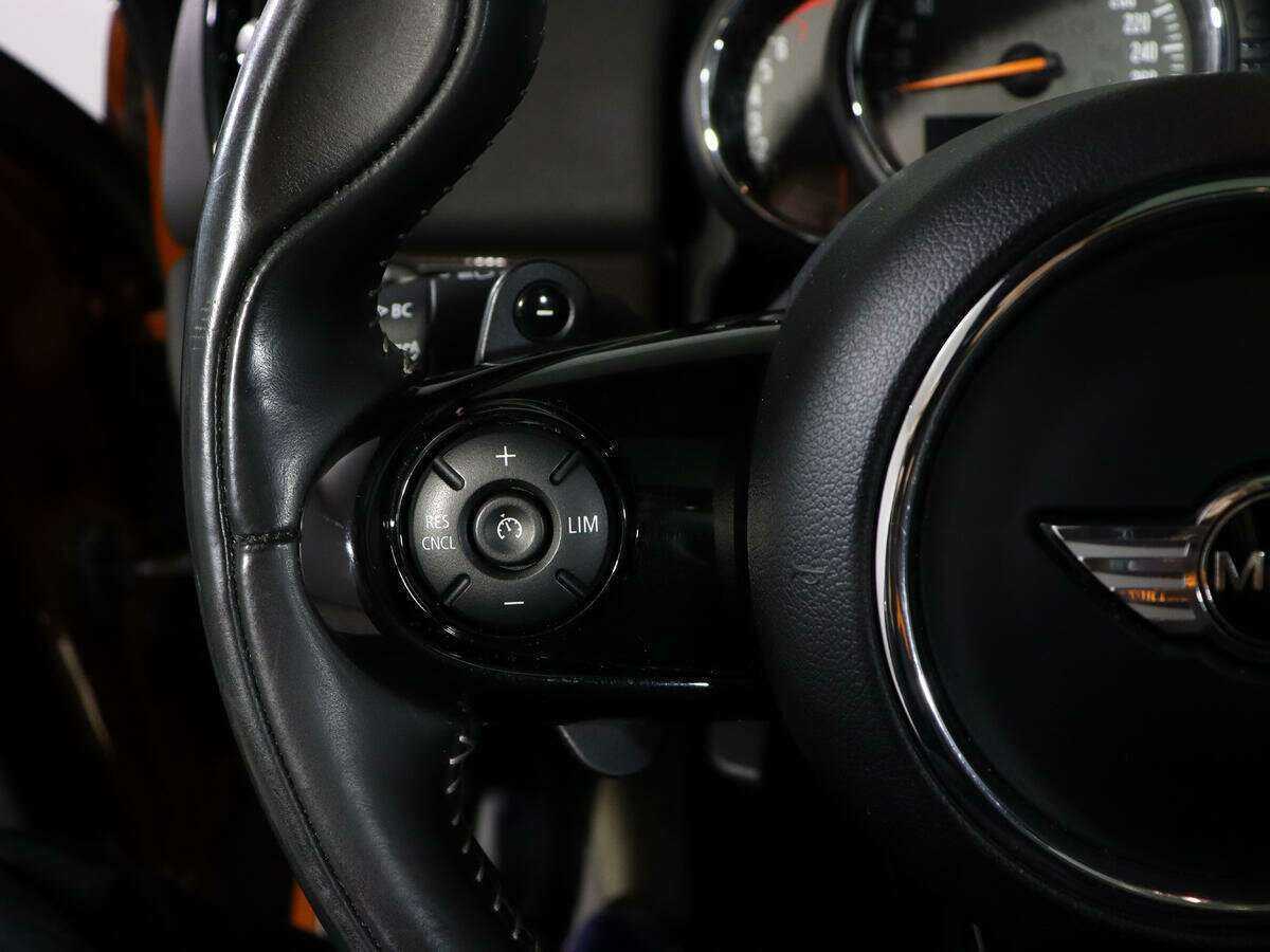 Купить Mini Countryman с пробегом. Фото: #19