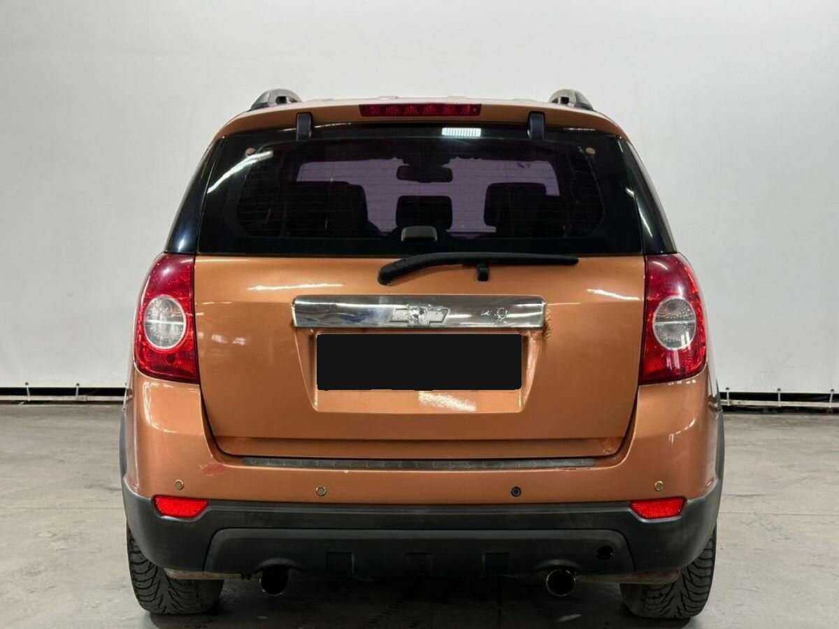 Купить Chevrolet Captiva с пробегом. Фото: #5