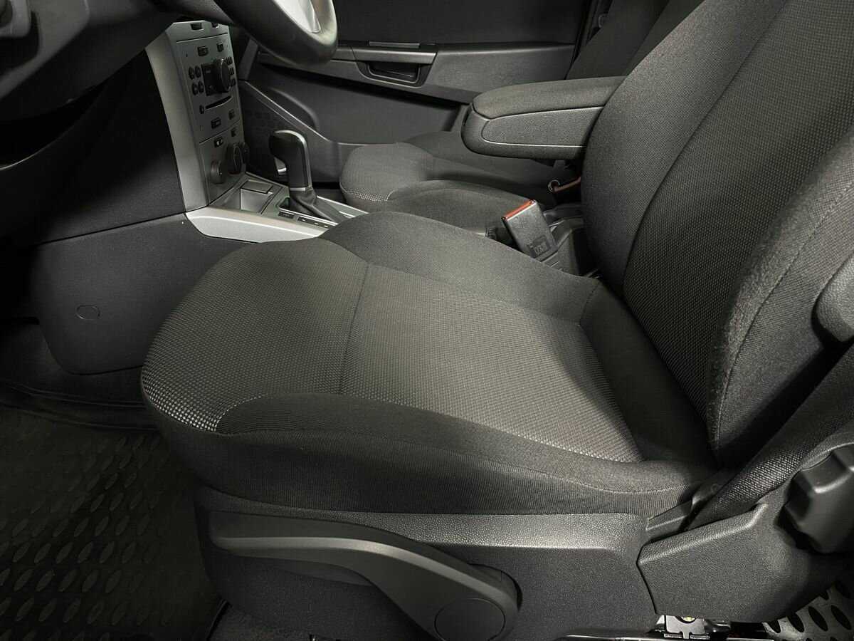 Купить Opel Astra с пробегом. Фото: #9