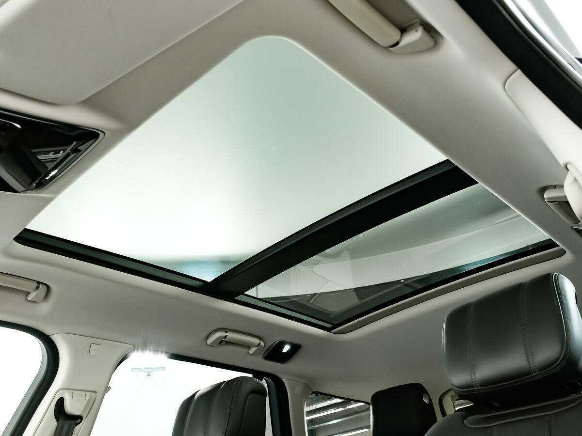 Купить Land Rover Range Rover с пробегом. Фото: #14