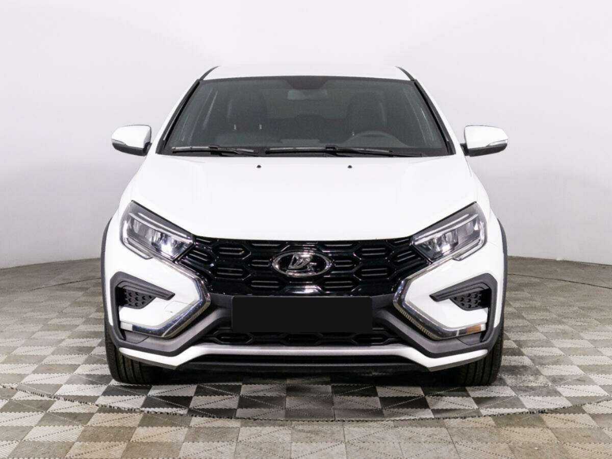 Купить Lada (ВАЗ) Vesta с пробегом. Фото: #1