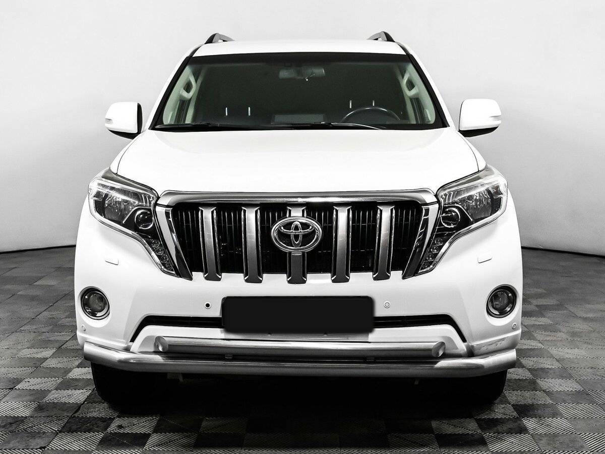 Купить Toyota Land Cruiser Prado с пробегом. Фото: #1