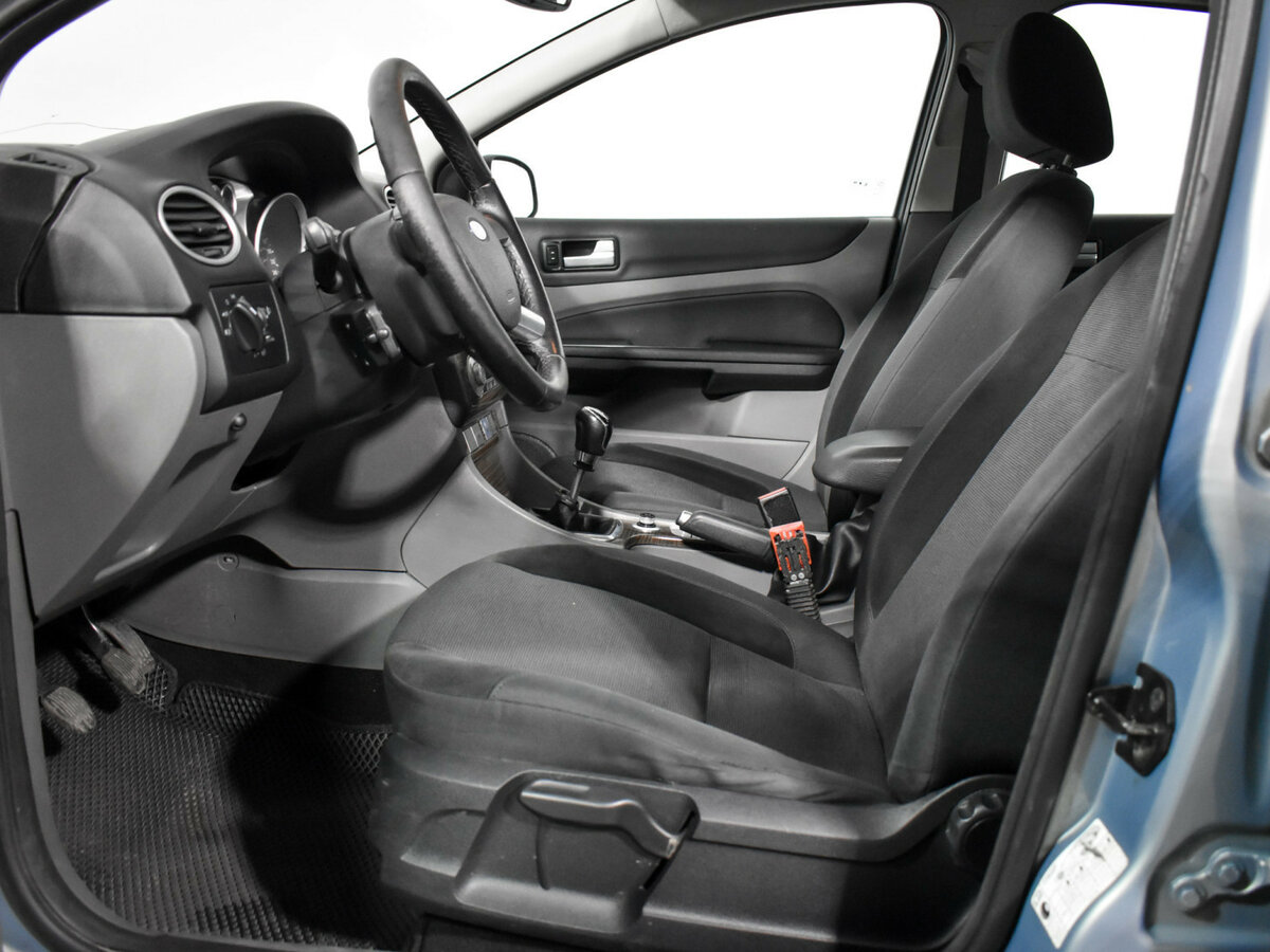 Купить Ford Focus с пробегом. Фото: #7